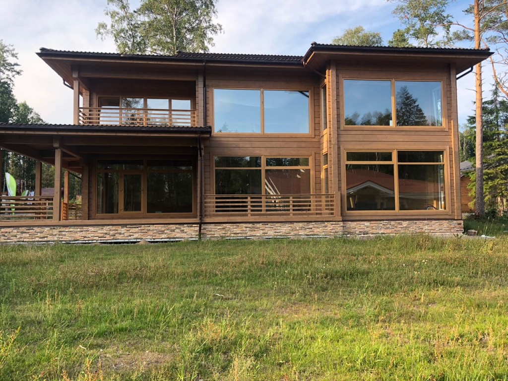 Дом из клееного бруса — LiveInWood